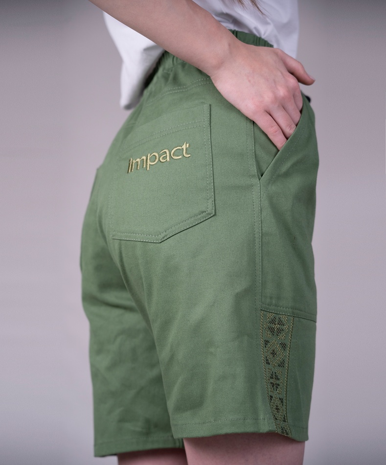 Котонові шорти з вишивкою, жіночі (зелений), S